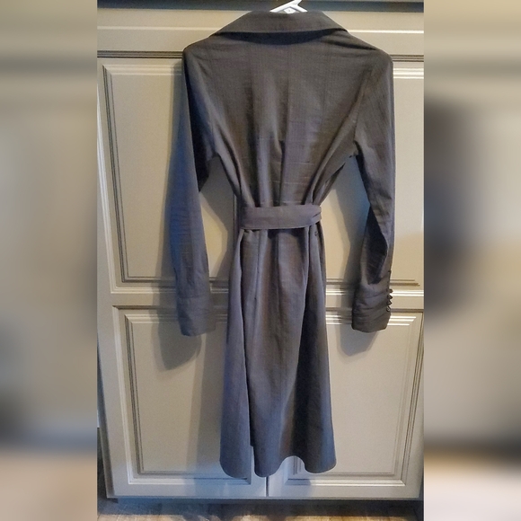 H&M Belted Black Trench Style Dress with Contemporary Design US 8⚜️🖤⚜️ - Picture 6 of 7